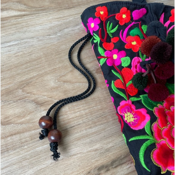 Colorful Pink and Black Floral Embroidered Purse - Made in India - Picture 17 of 17